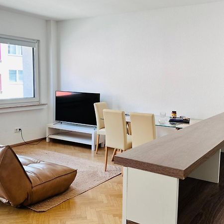 New - Cozy Apartment,Kitchen,Netflix And More エッセン エクステリア 写真