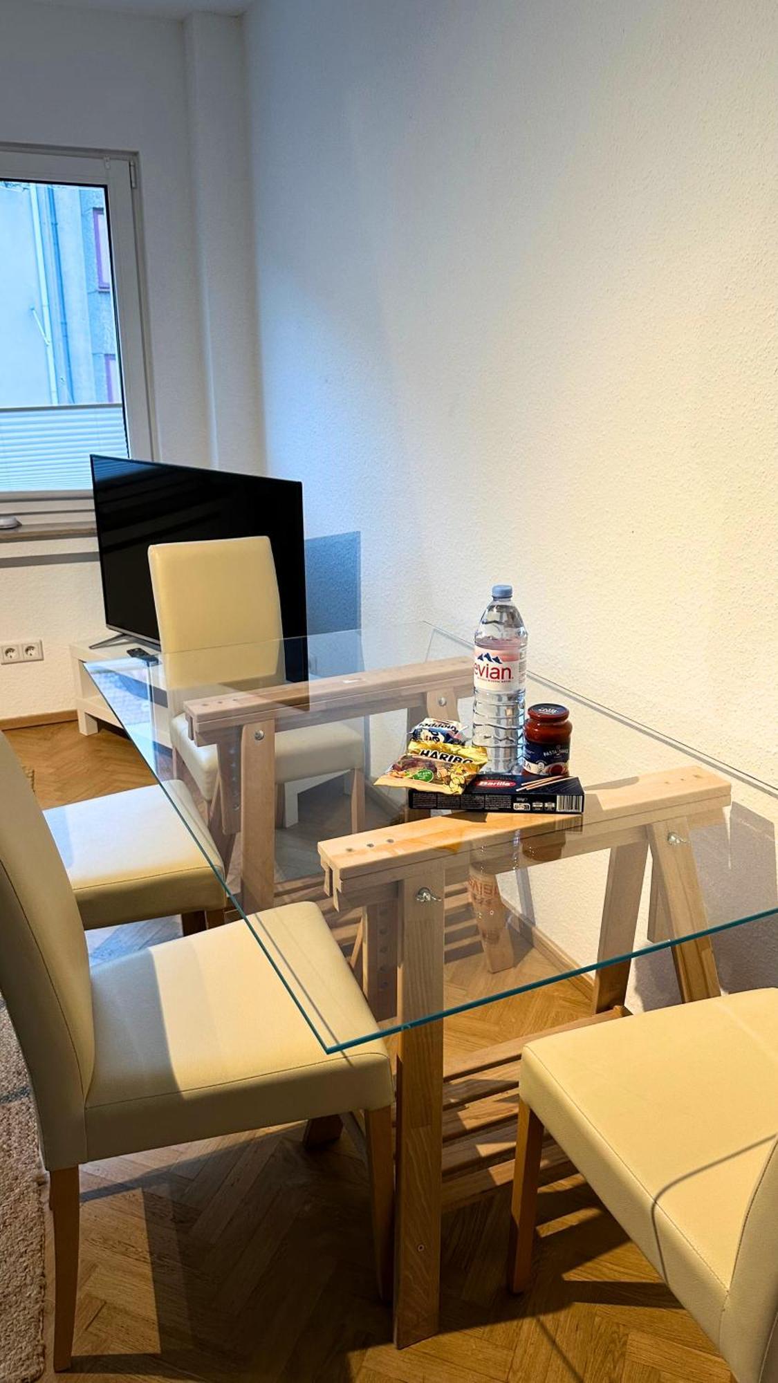 New - Cozy Apartment,Kitchen,Netflix And More エッセン エクステリア 写真