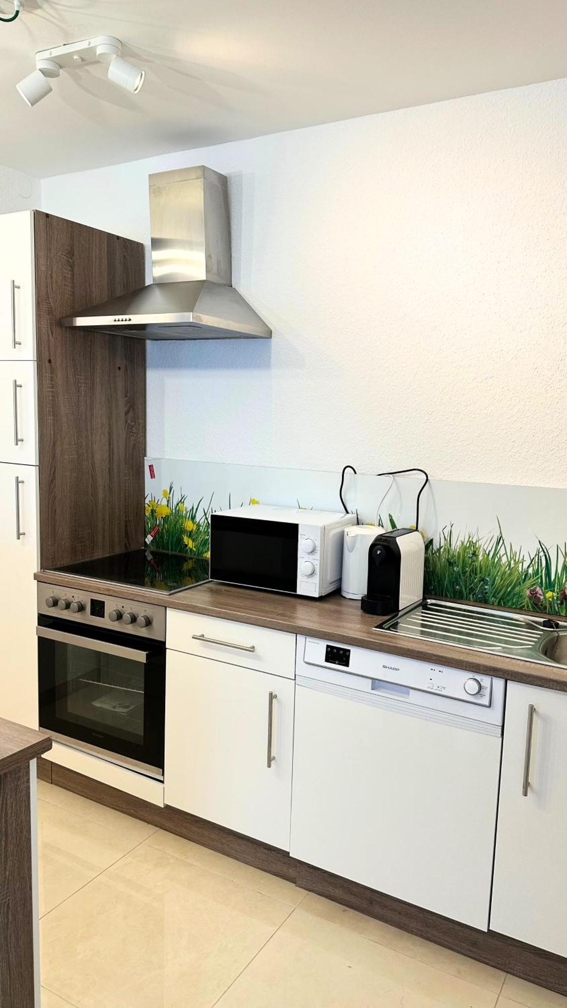 New - Cozy Apartment,Kitchen,Netflix And More エッセン エクステリア 写真